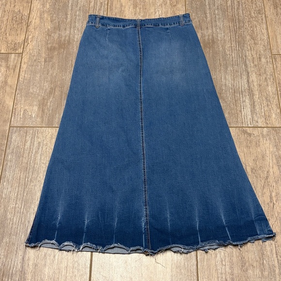 Denim skirt - Picture 4 of 4